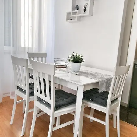 Anamarija-bacvice 스플리트