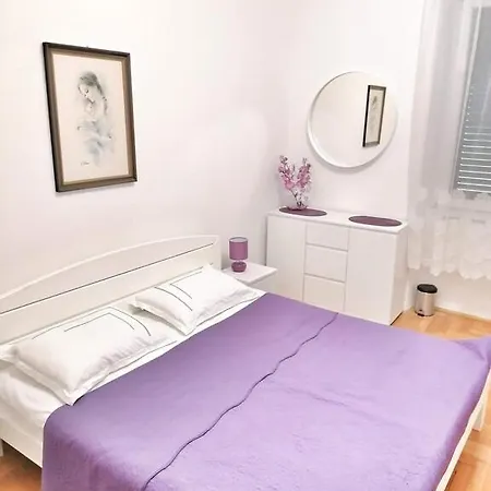 דירה Anamarija-bacvice ספליט